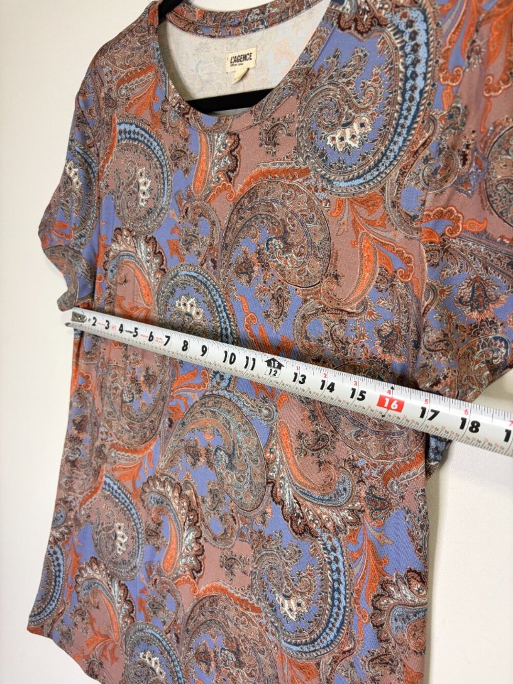 L'AGENCE Ressi Tee in French Paisley Periwinkle XL Rare NWOT New Extra Large - Picture 11 of 14
